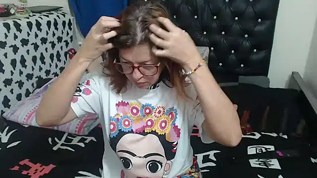 Snapshot of jellyfishhot chatting on 23, 11, 2025 jellyfishhot online show from 23, 11, 2025