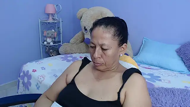 mature martina online show from 23, 2, 2025