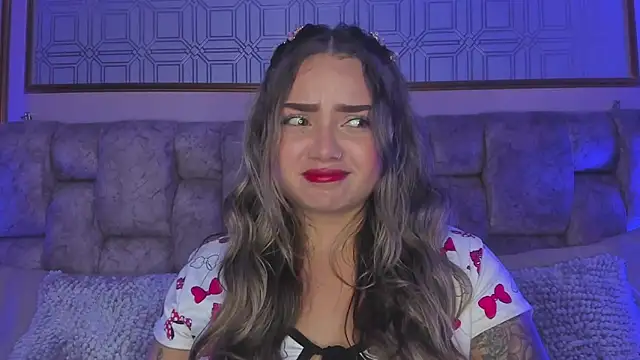 AnnyLopezz  online show from 8, 3, 2025