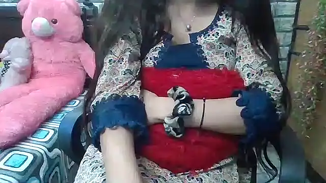 Sexy iknoor online show from 13, 1, 2025