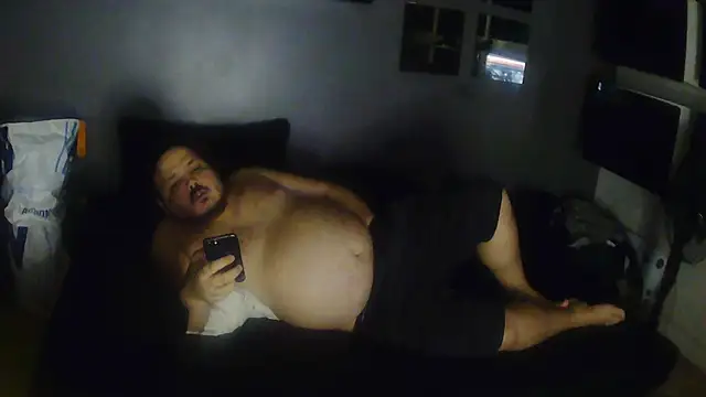 Snapshot of Bebemickey75 chatting on 2, 11, 2025 Bebemickey75 online show from 2, 11, 2025