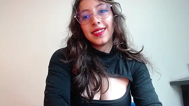 Snapshot of kute_Aliz chatting on 21, 3, 2025 kute Aliz online show from 21, 3, 2025