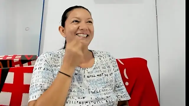 Angelblue  online show from 18, 12, 2025