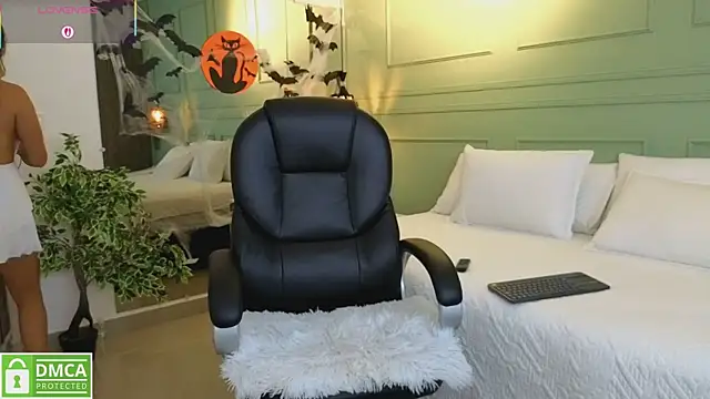 kataliina   online show from 24, 10, 2025