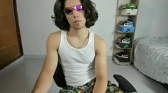imtonny19 online show from 16, 1, 2025