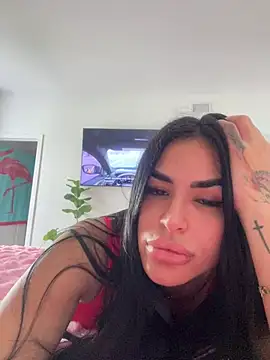 Karoltriguena online show from 8, 3, 2026