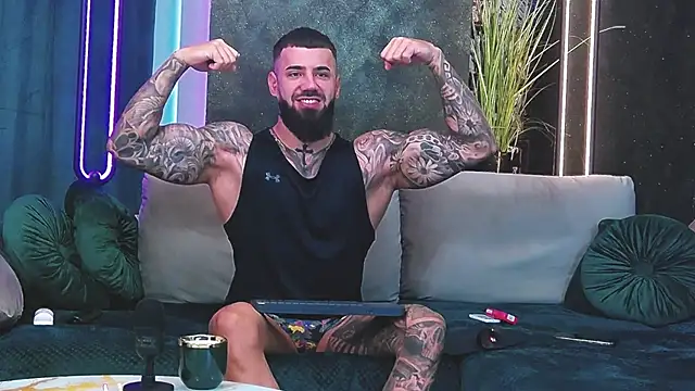 masterkingofmusclee online show from 8, 1, 2025