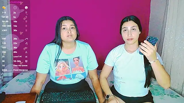 Snapshot of violeta_rous chatting on 4, 2, 2025 violeta rous online show from 4, 2, 2025