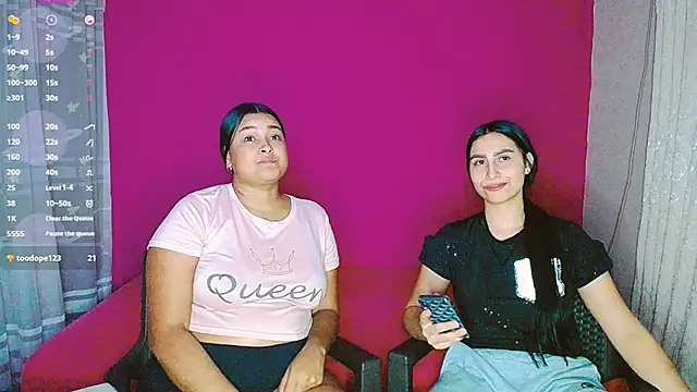 Snapshot of violeta_rous chatting on 12, 3, 2025 violeta rous online show from 12, 3, 2025