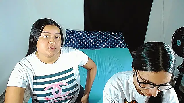 Snapshot of violeta_rous chatting on 10, 9, 2025 violeta rous online show from 10, 9, 2025