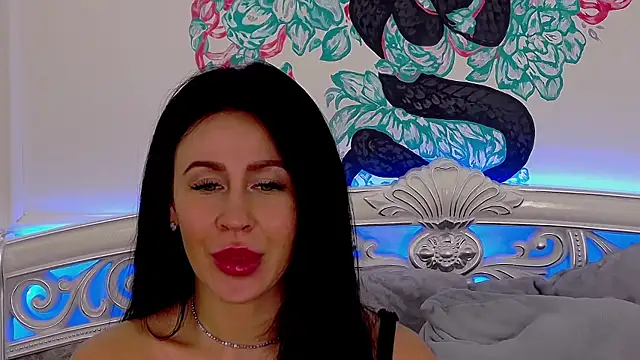 CrissyTaylor online show from 11, 1, 2025