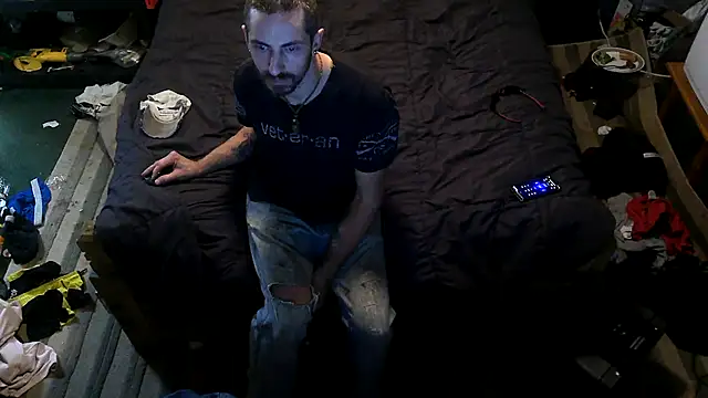 Snapshot of Bi_curious86 chatting on 16, 10, 2025 Bi curious86 online show from 16, 10, 2025