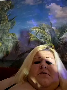 ducicsajsziii online show from 9, 2, 2025