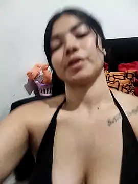 Snapshot of Danna_777 chatting on 22, 11, 2025 Danna 777 online show from 22, 11, 2025