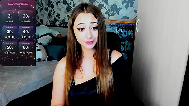 Snapshot of weakness4u chatting on 8, 12, 2024 weakness4u online show from 8, 12, 2024