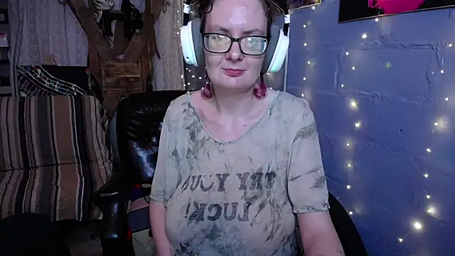 Snapshot of FunAfterDark chatting on 9, 12, 2024 FunAfterDark online show from 9, 12, 2024