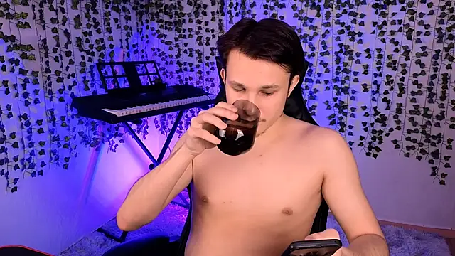 Colin  69 online show from 15, 2, 2025