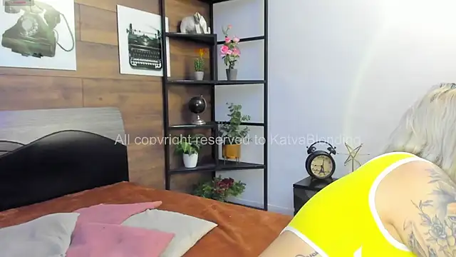 KatyaBlonding online show from 17, 9, 2025