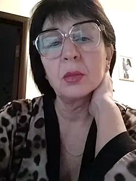 AlbinaXPretty online show from 3, 12, 2024