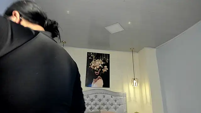 ayshel   online show from 24, 1, 2025