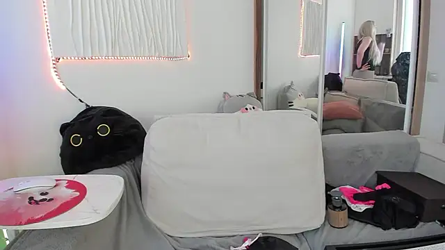 Snapshot of CarolMay chatting on 27, 3, 2026 CarolMay online show from 27, 3, 2026