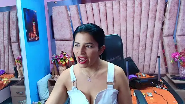 HornySkinny26 online show from 14, 11, 2025