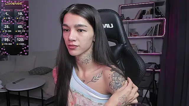 Snapshot of vinkitinkii chatting on 9, 1, 2025 vinkitinkii online show from 9, 1, 2025