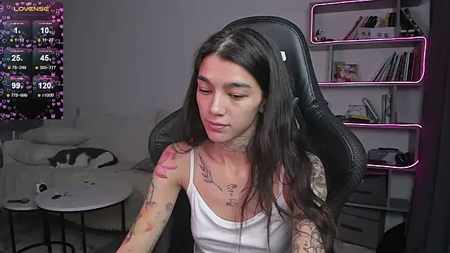 Snapshot of vinkitinkii chatting on 27, 1, 2025 vinkitinkii online show from 27, 1, 2025