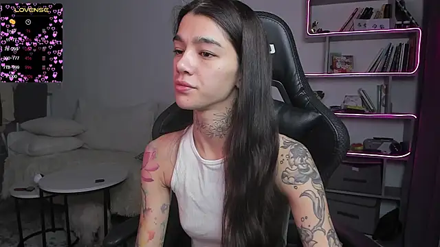 Snapshot of vinkitinkii chatting on 29, 1, 2025 vinkitinkii online show from 29, 1, 2025