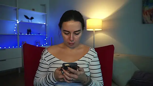 Snapshot of DiJiRay chatting on 10, 1, 2025 DiJiRay online show from 10, 1, 2025