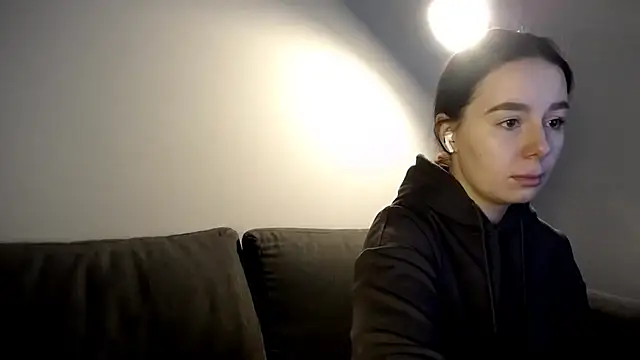 Snapshot of DiJiRay chatting on 18, 3, 2025 DiJiRay online show from 18, 3, 2025