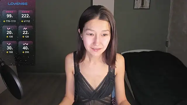 LeyylaStoone online show from 3, 2, 2025