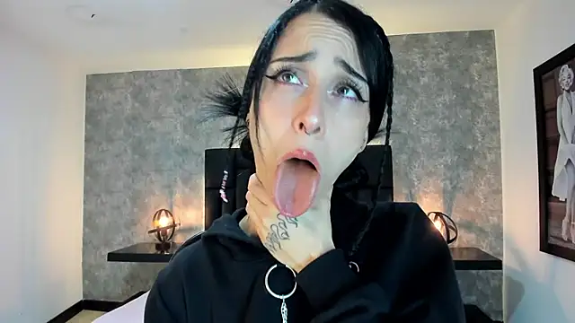 Snapshot of lhiamfit chatting on 7, 1, 2025 lhiamfit online show from 7, 1, 2025