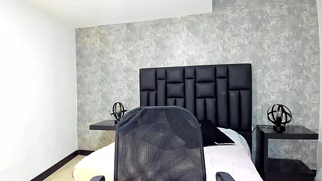 Snapshot of lhiamfit chatting on 7, 1, 2025 lhiamfit online show from 7, 1, 2025