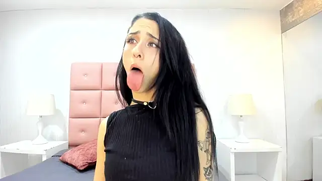 Snapshot of lhiamfit chatting on 11, 1, 2025 lhiamfit online show from 11, 1, 2025