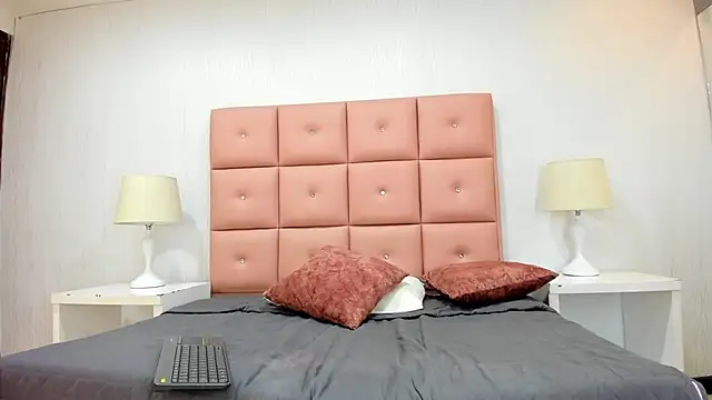 Snapshot of lhiamfit chatting on 12, 1, 2025 lhiamfit online show from 12, 1, 2025