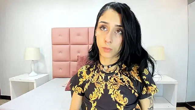 Snapshot of lhiamfit chatting on 17, 1, 2025 lhiamfit online show from 17, 1, 2025