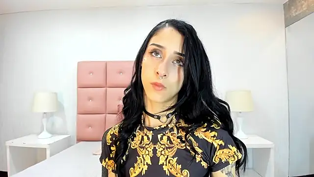 Snapshot of lhiamfit chatting on 17, 1, 2025 lhiamfit online show from 17, 1, 2025