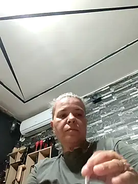 Snapshot of Mistress_Miry chatting on 18, 9, 2025 Mistress Miry online show from 18, 9, 2025