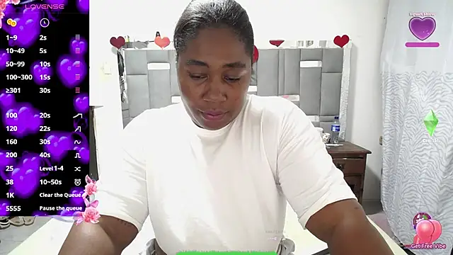 thickebonymilfF online show from 30, 9, 2025