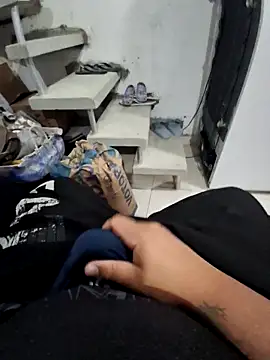 Snapshot of Jununnk chatting on 19, 9, 2025 Jununnk online show from 19, 9, 2025