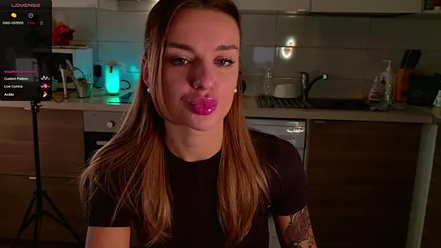 MissLovex online show from 15, 10, 2025