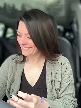 LadyLena1 online show from 1, 1, 2025