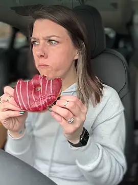 LadyLena1 online show from 11, 1, 2025