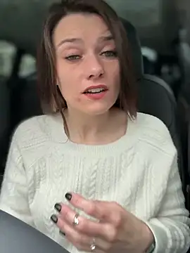 LadyLena1 online show from 23, 2, 2025