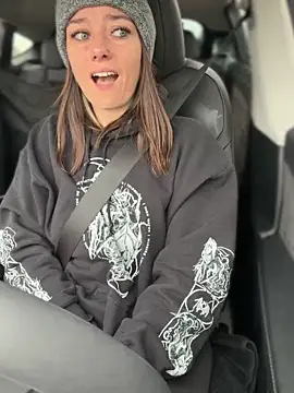 LadyLena1 online show from 10, 10, 2025