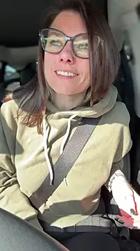 Snapshot of LadyLena1 chatting on 26, 3, 2026 LadyLena1 online show from 26, 3, 2026