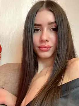 Snapshot of SofiaLaLight chatting on 19, 2, 2025 SofiaLaLight online show from 19, 2, 2025