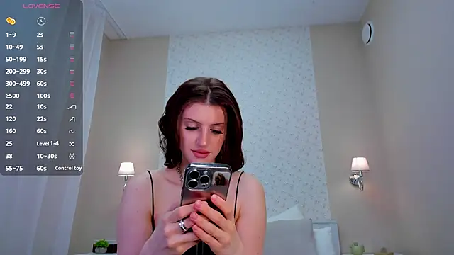 Skinny Alice online show from 15, 10, 2025