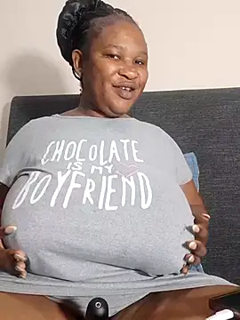 Snapshot of Bootyliciousbbw12 chatting on 20, 10, 2025 Bootyliciousbbw12 online show from 20, 10, 2025